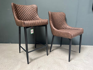 Pair of Classic Faux Leather Bar Stools in Brown