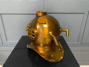 Divers Helmet
