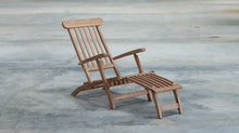 Load image into Gallery viewer, Teak Steamer Chair/Lounger