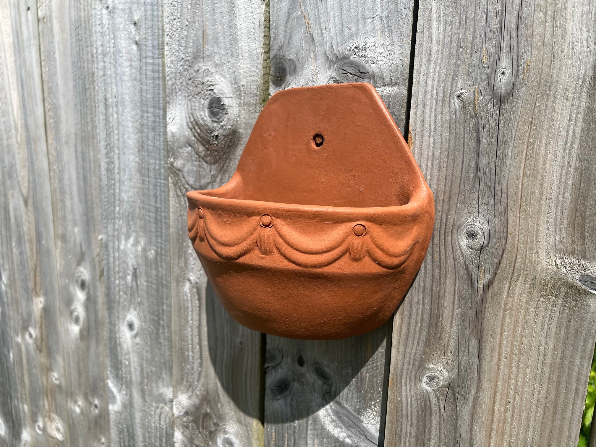 hanging planter terra cotta Mediterranean Wall Hanging Terracotta Planter – John Cowell Limited