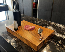 Load image into Gallery viewer, Massive Solid Wood Chopping Block