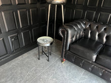 Load image into Gallery viewer, Metal Compass Table