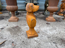 Load image into Gallery viewer, Cast Iron Dog Beagle Bust