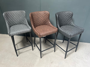 Single Classic Faux Leather Bar Stool in Grey