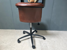 Load image into Gallery viewer, Ribbed Leather Office Swivel Chair in Tan