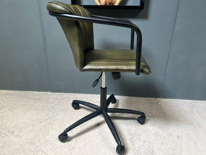 Ribbed Leather Office Swivel Chair in Green