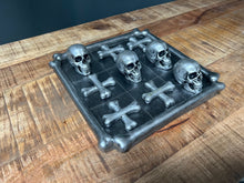 Load image into Gallery viewer, Skull and Cross Bone Noughts and Crosses Game Set