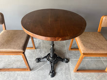 Load image into Gallery viewer, Traditional Cast Iron Circular Pub Bar Table