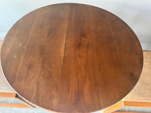Load image into Gallery viewer, Traditional Cast Iron Circular Pub Bar Table
