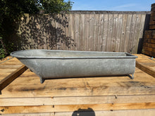Load image into Gallery viewer, Large Vintage European Galvanised Zinc Bath Tub Planter