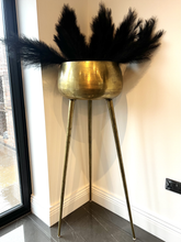 Load image into Gallery viewer, Quality Brass Plant Stand