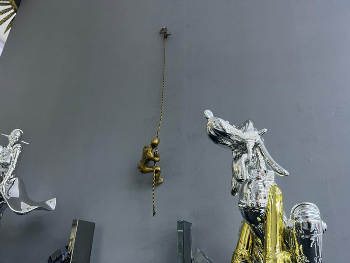 90cm Unique Modern Art Cast Iron Man Climbing on Rope Ornament - Gold