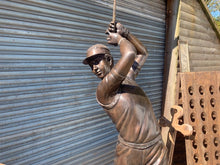 Load image into Gallery viewer, Exceptional Cast Bronze Golfer