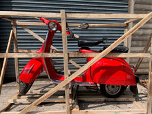 Load image into Gallery viewer, 1970&#39;s Super Sprint Vespa