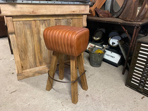 Ribbed Leather Pommel Horse Bar Stool in Tan