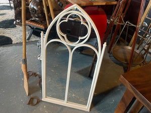 Metal Framed&nbsp;Gothic Arched Garden Mirror in White