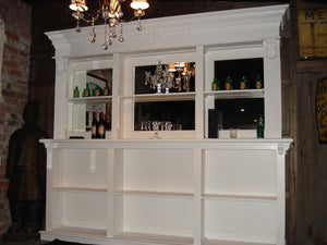 2.6m White Front Counter & Mirrored Back Bar