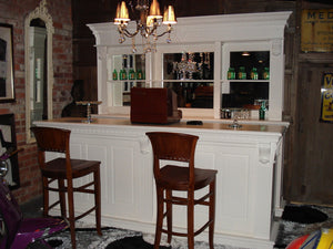 2.6m White Front Counter & Mirrored Back Bar